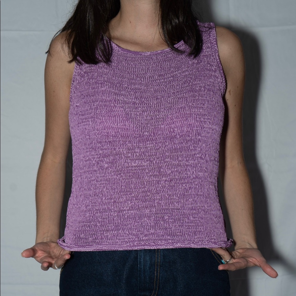 Super cute knit top